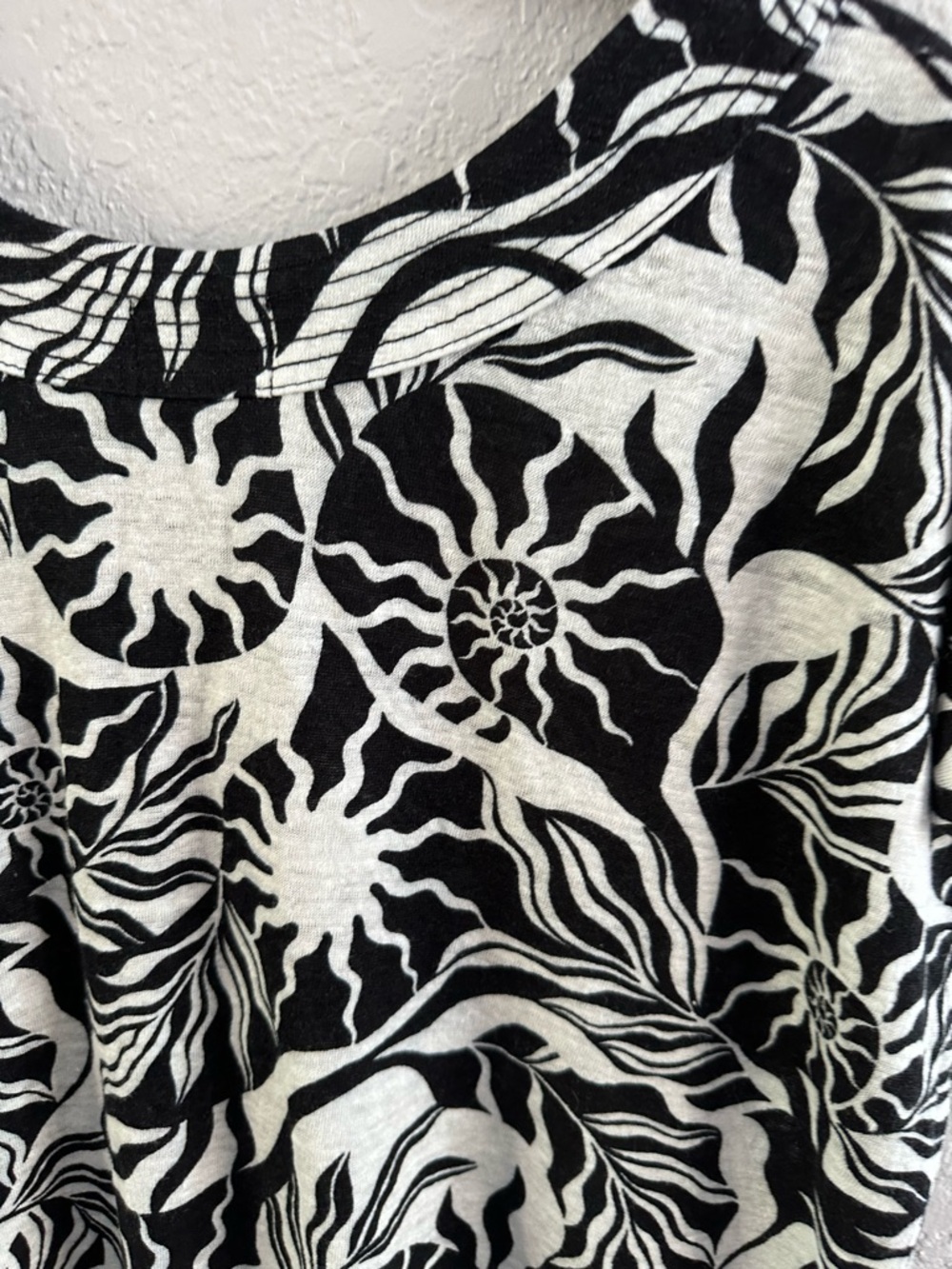 Nicole Miller New York Linen Nautical Shell Print Button Front Blouse XL - Picture 4 of 7